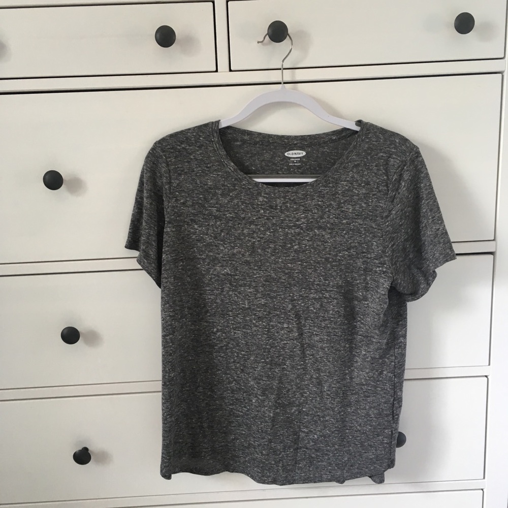Gray Old Navy Tee